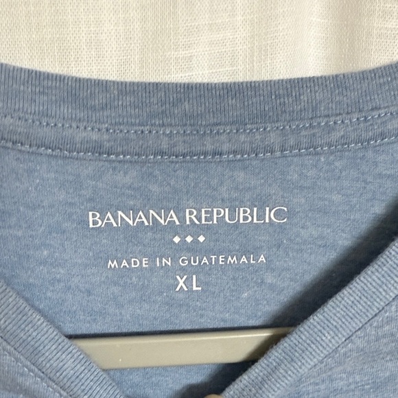 Banana Republic Slate Blue Guitar Tee Men’s Size XL - Picture 2 of 5
